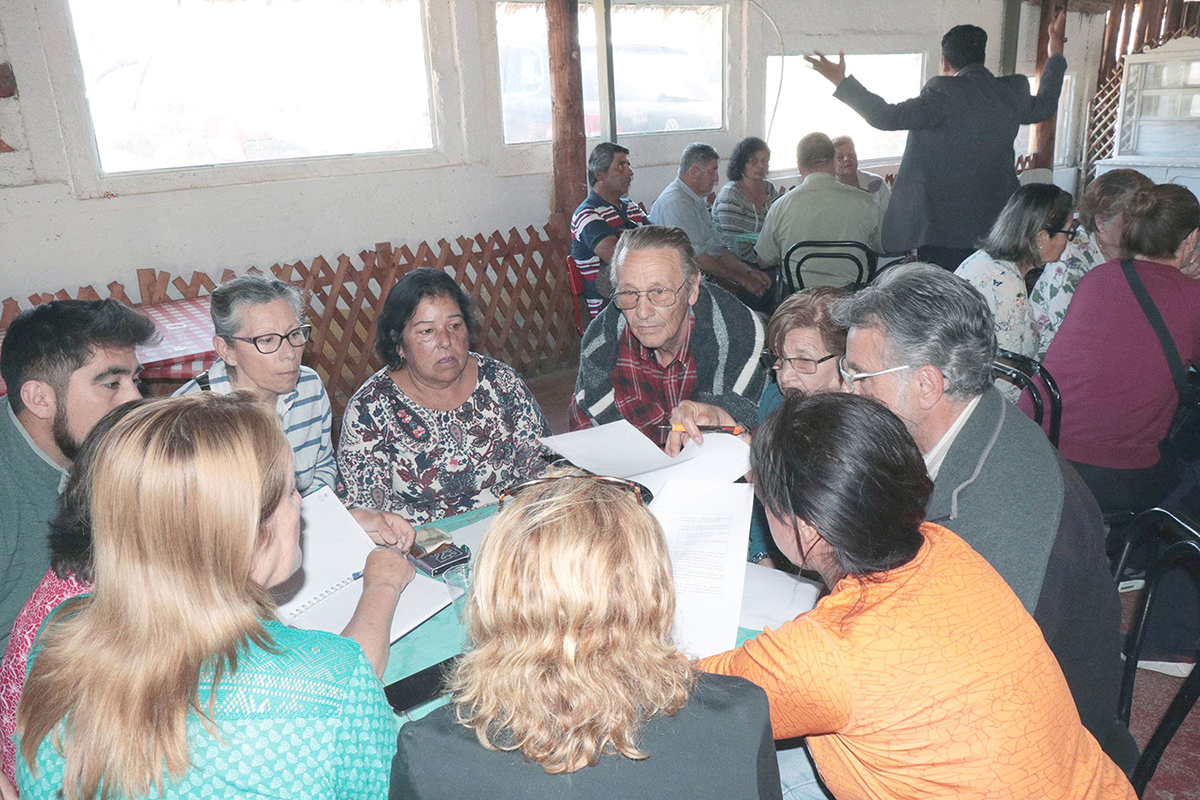 Sector costero de Coquimbo opina en conversatorios territoriales - http://www.diariolaregion.cl