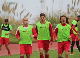 «MIENTRAS NO SE SAQUE LA LESIÓN DE LA CABEZA NO PODEMOS HACER NADA»