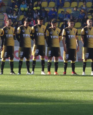 CON EL ALIENTO DE TODO UN PUERTO