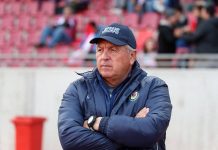 «DEBERÍA LLEGAR OTRO CENTRAL»