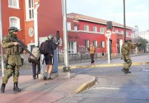 Tres jóvenes llegan a asistencias públicas con balines en los ojos