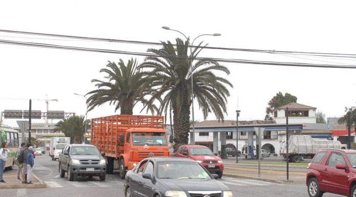 Reposición de semáforos, señalética y cámaras de televigilancia dañados en protestas alcanza a los $517 millones