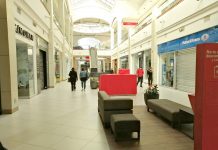 Intendenta Lucía Pinto: «Apertura de centros comerciales podría ocurrir dentro de los próximos días»