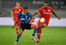 Conte descartó a Alexis Sánchez para la semifinal de la Europa League por lesión.