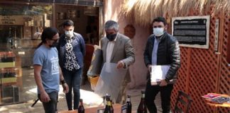 Locales gastronómicos de la comuna de Vicuña inician preparativos para apertura de sus puertas.