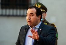 Gobierno confirma fallecimiento de joven que fue herido a bala por Carabineros.