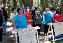 Primera Dama entrega recursos a mujeres emprendedoras de Paihuano.