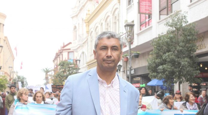 Colegio de Profesores: «El Gobierno habla mucho, pero hace muy poquito»