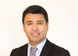 El candidato a gobernador de la UDI lidera los aportes de campaña