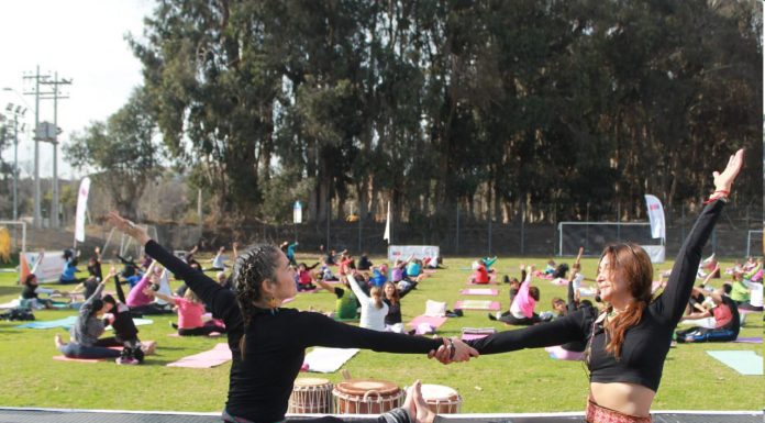 Con una clase masiva se celebró el «Día del Yoga»