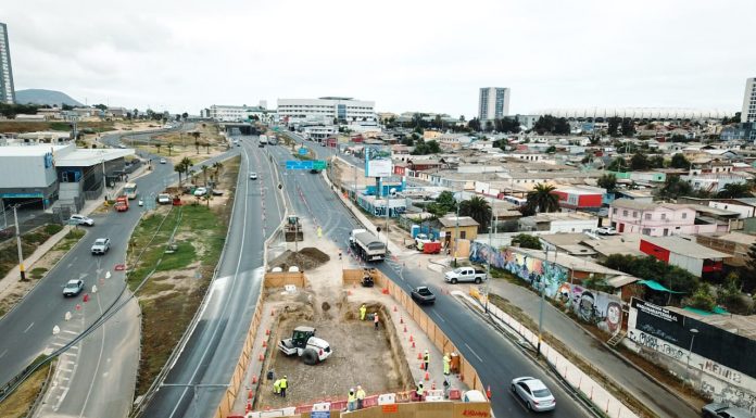 Aguas del Valle presenta un 60% de avance en obras de reposición de tramo en Ruta 5 Norte