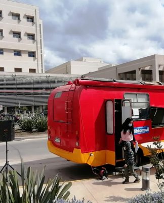 Bibliomóvil del Limarí vuelve a las pistas del fomento lector