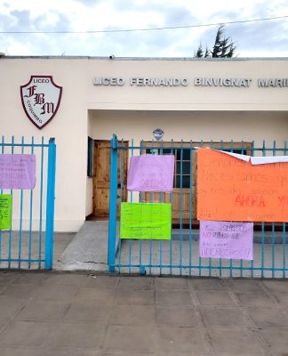 Liceo de Tierras Blancas en paro por falta de materiales y corte de luz