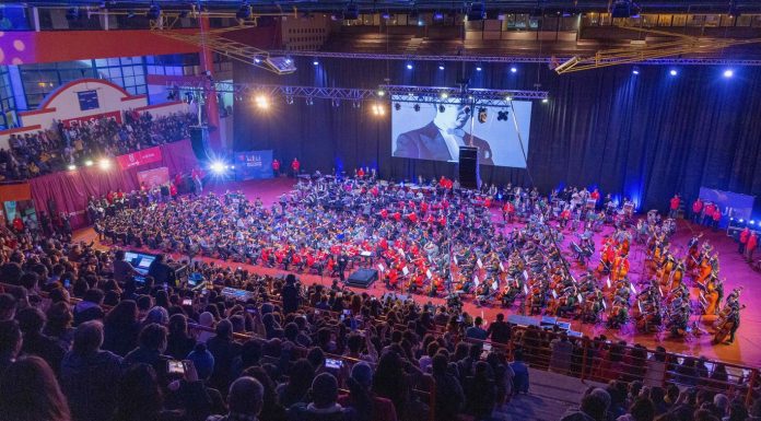 Más de dos mil personas ovacionaron concierto en homenaje a Jorge Peña Hen en La Serena
