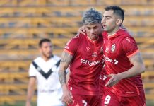 A pesar de la derrota Deportes La Serena sigue a la cabeza de la tabla en el ascenso