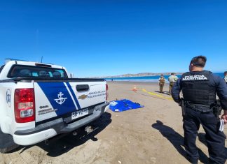 Hallazgos de restos humanos en borde costero impactan al puerto