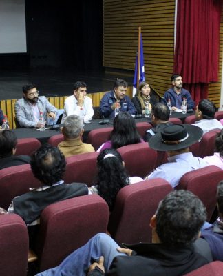 Ministro Valenzuela se reúne con agricultores y gremios agrícolas de la región de Coquimbo para analizar propuestas ante escasez hídrica