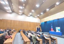 Dirigentes de El Sauce en medio de acalorada sesión en el Consejo Regional