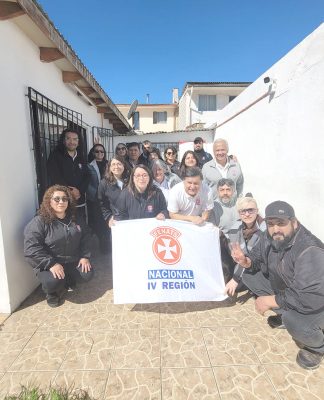 Funcionarios de la Salud emplazan a ministra del Trabajo y piden tener sistema de las FFAA