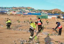 Suciedad y falta de empatía de los asistentes como tónica de los festejos