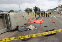Con simulacro de siniestro vial autoridades regionales llaman a una conducción segura en la previa de navidad