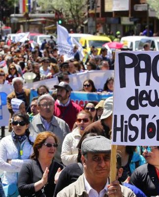 Deuda histórica de profesores: ¿Un camino sin final?