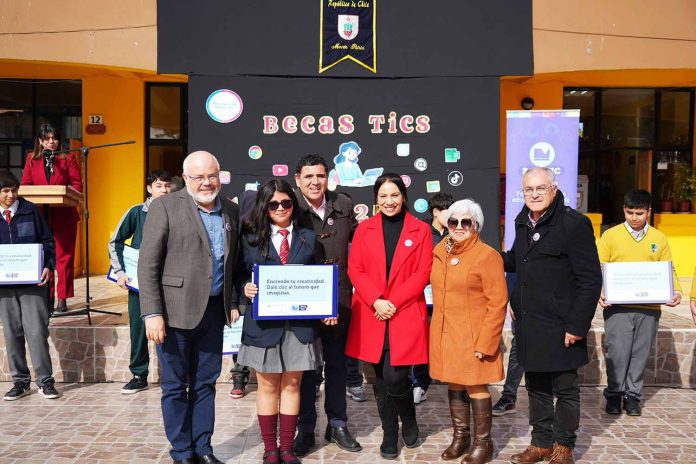 becas-tic
