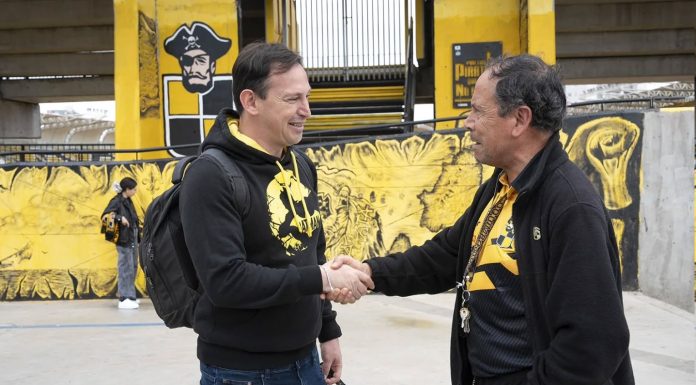 Alcalde Ali pide a jugadores piratas en la Roja y lamenta dichos de Nicolás Córdova