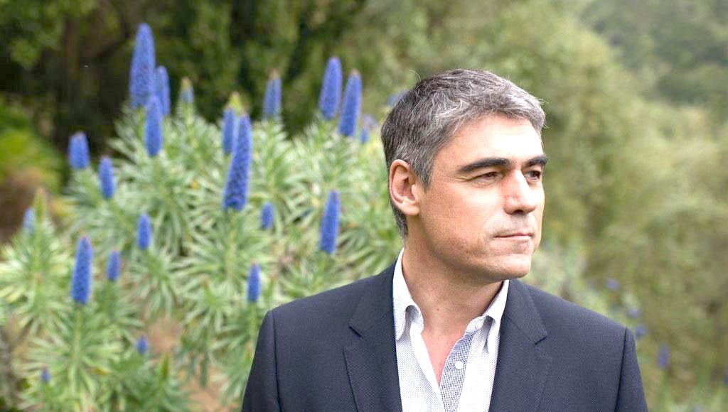 Pablo Simonetti: «veo el panorama de las letras nacionales muy auspicioso»