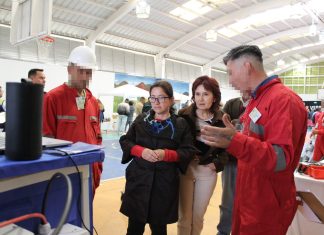 Personas privadas de libertad muestran su talento en Feria de la Ciencia en el CP La Serena