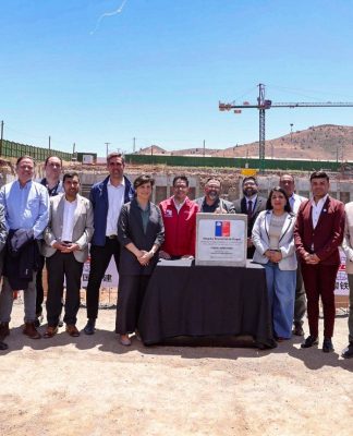 Colocan primera piedra del nuevo Hospital Provincial de Illapel