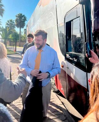 En su visita a La Serena, Johannes Kaiser defiende Dominga y critica la «flojera» en gestión hídrica
