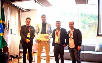 Académico de la USerena es premiado como uno de los líderes más influyentes del turismo