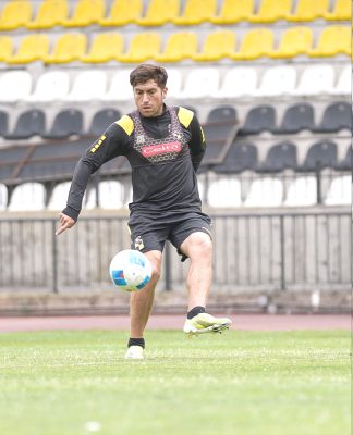 Juan Cornejo fue el primer campeón en renovar para la temporada 2026