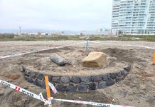 Nada de historia tras hallazgo de piedras a pasos del Faro: hasta fueron parte de un reality