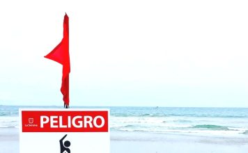 Con letreros y banderas rojas: playas del borde costero no son aptas para el baño