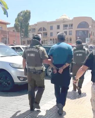 Inspectores municipales detienen a sujeto que acosaba a mujeres