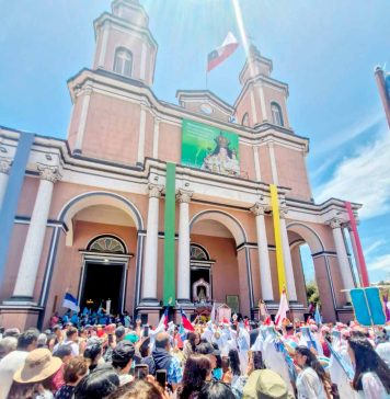 Devoción, bailes y comercio: miles de fieles honraron a la Virgen de Andacollo