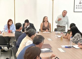 Organismos Revisan proyecto Mercado del Mar