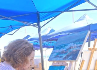 Artistas plásticos invitan a su última jornada de exposición este jueves en la Avenida del Mar