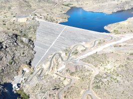 Regantes buscan que se cumpla compromiso de entregar aguas de Valle Hermoso para los SSR