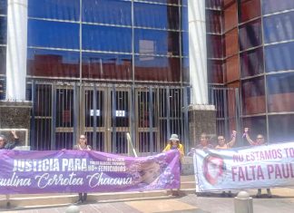 Ordenan prisión preventiva de imputado por femicidio: amigas lloraron a la salida del tribunal