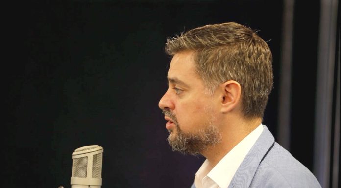 Daniel Manouchehri, diputado PS : «La izquierda no puede darse el lujo de pelear consigo misma mientras la gente espera respuestas»