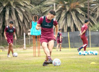 Seba Díaz anotó el gol 2 mil de Deportes La Serena, celebró su cumpleaños y se lesionó
