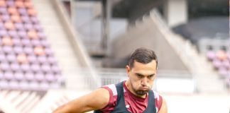 Sin excusas: Deportes La Serena va por puntos a la altura de El Salvador