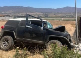 Violento choque contra una casa acaba con la vida de una persona