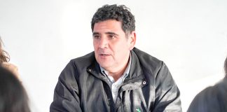 Con la mosca de la fruta «tenemos una agricultura en la UTI»