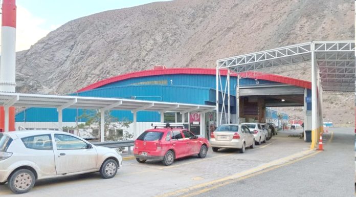 Más de 62.000 cruces y 11 procedimientos policiales ha dejado esta temporada en el Paso Agua Negra