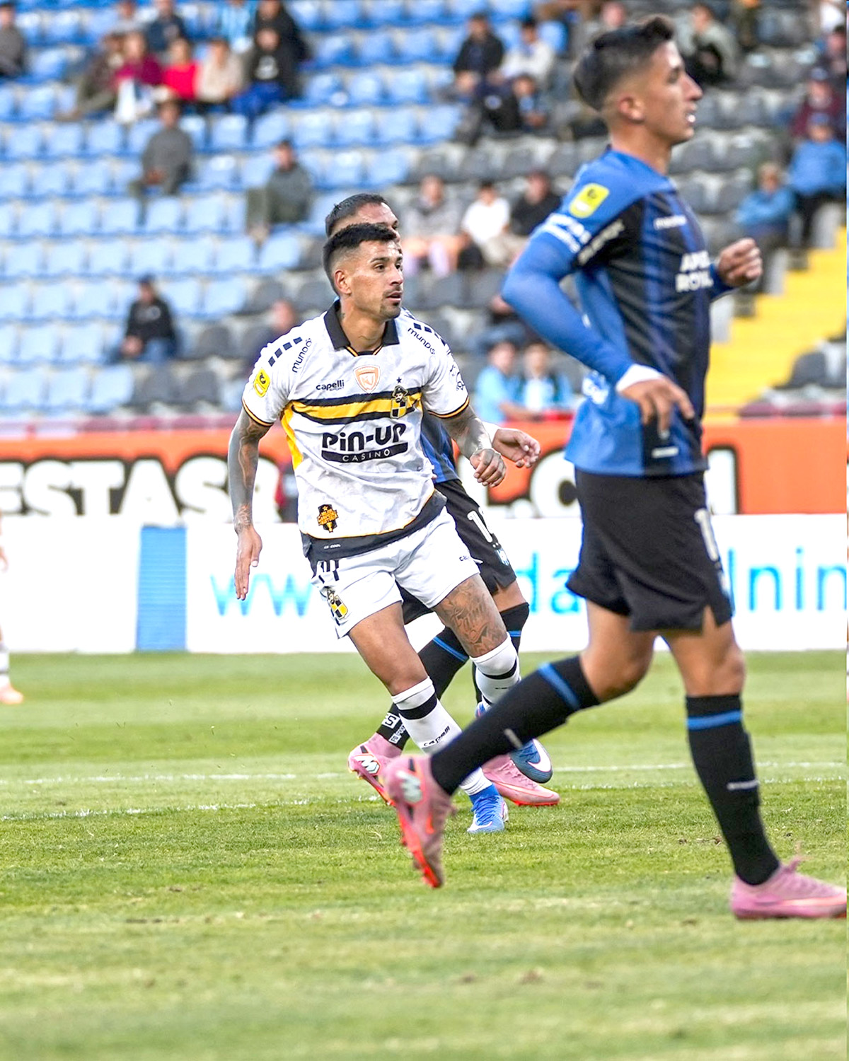 Piratas vencen a Huachipato y quedan a la cabeza del Grupo A