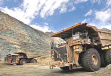 Propuesta de diputado Sulantay de congelar el royalty minero es tildada de «populismo»